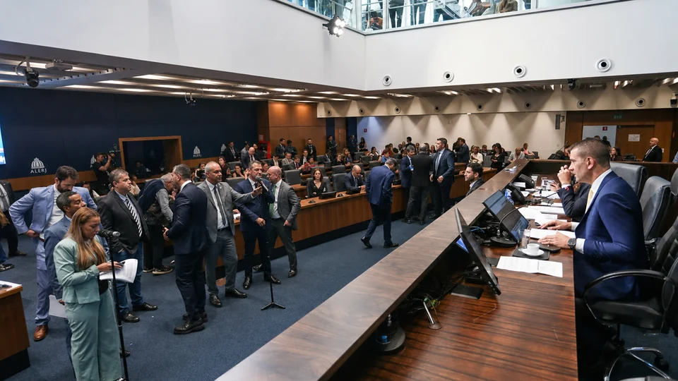 Sessão plenária da Assembleia Legislativa do Rio de Janeiro